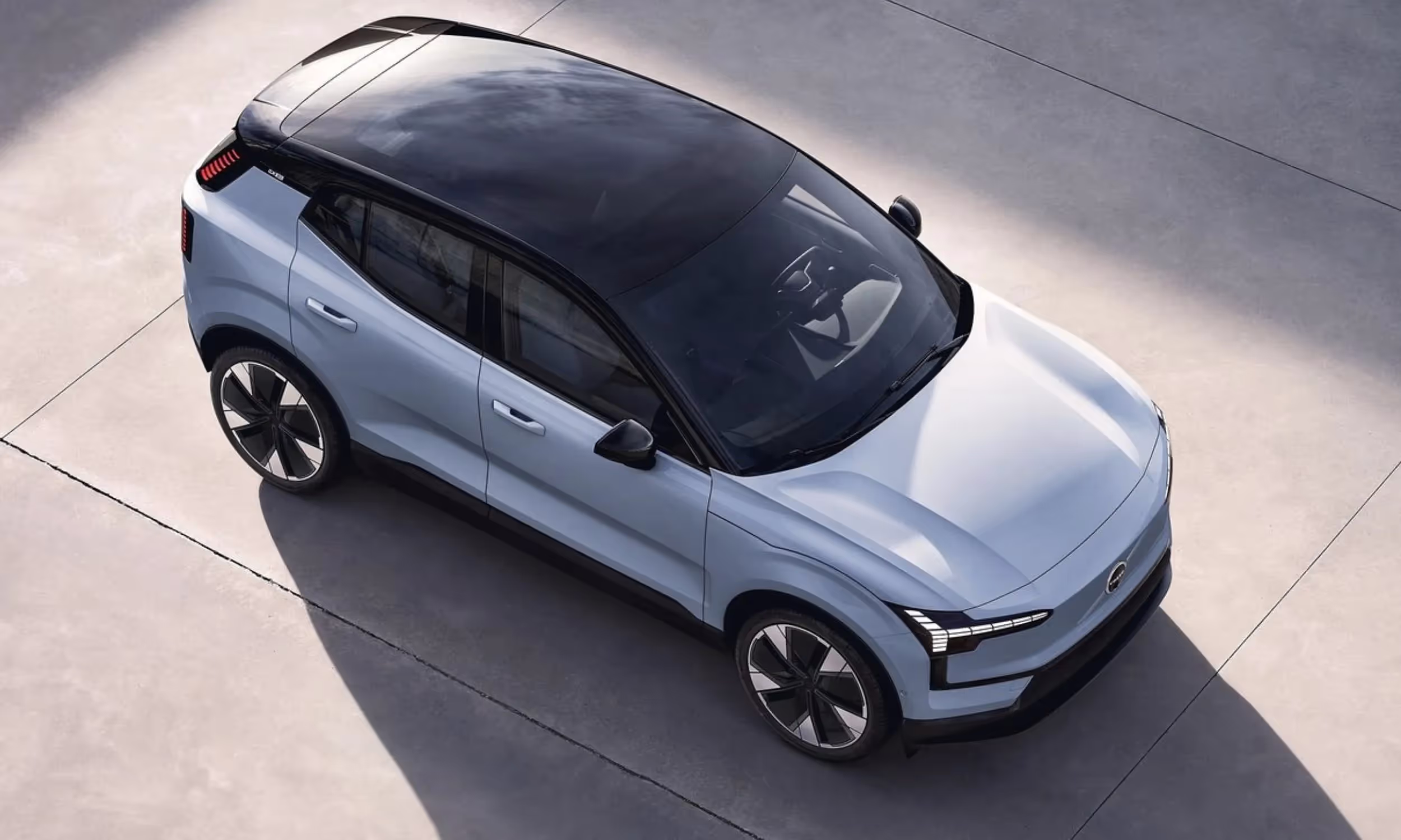 Volvo EX30 Core RWD 5