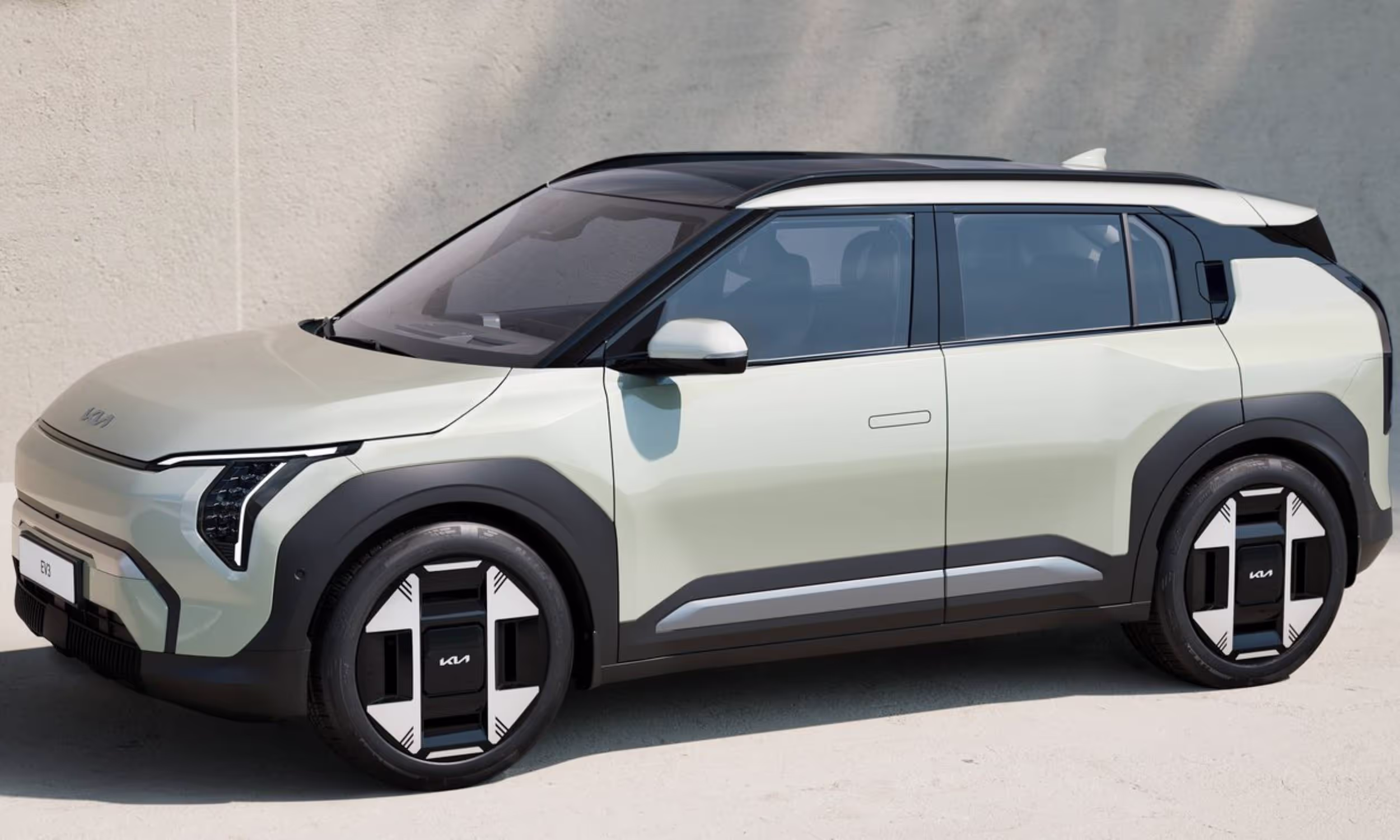 Kia EV3 Active Long Range 1