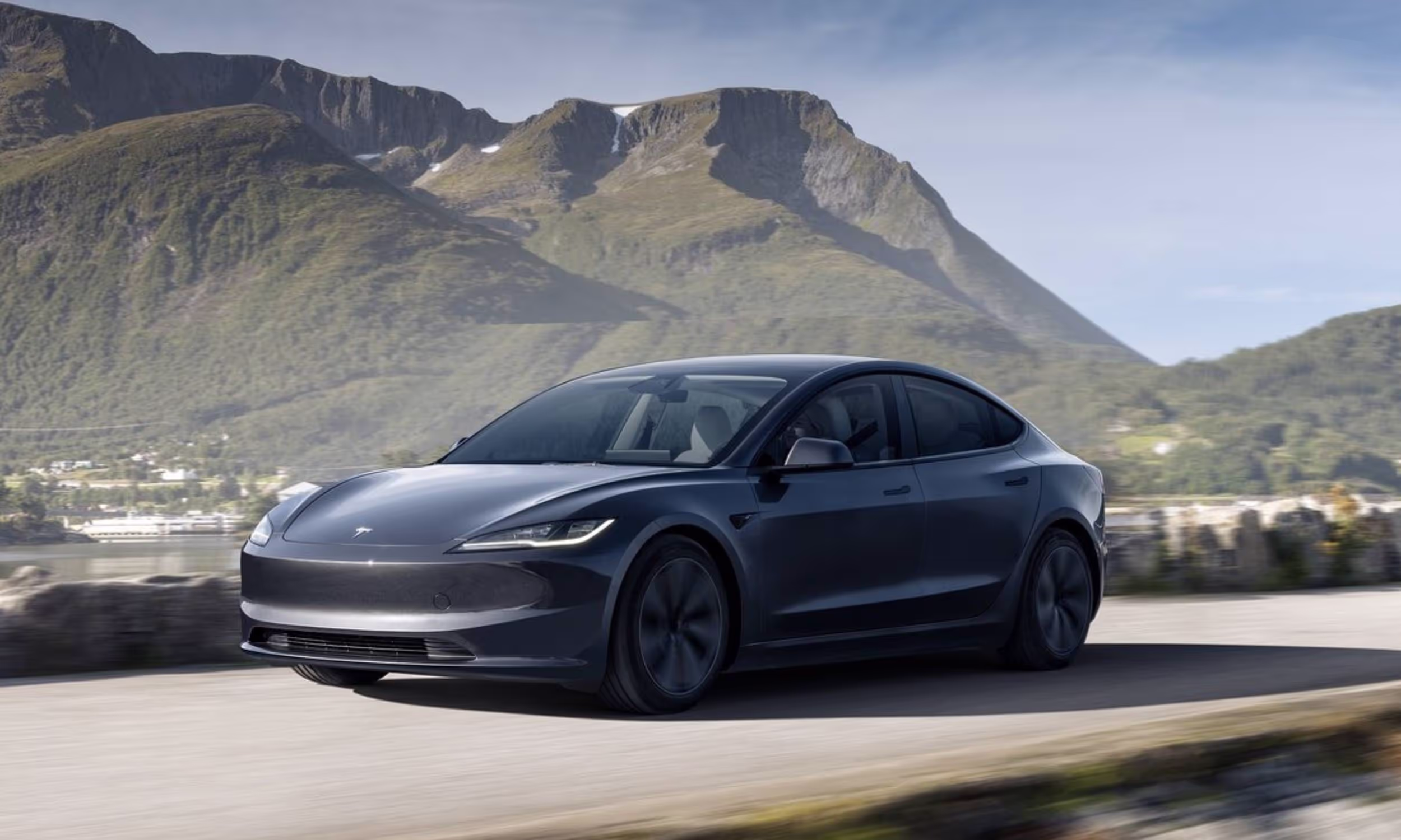 Tesla Model 3 Standard Range RWD 4
