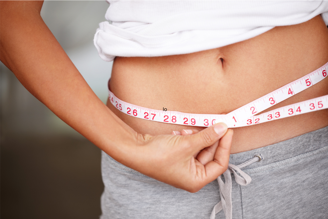 Image of stomach measured by measuring tape