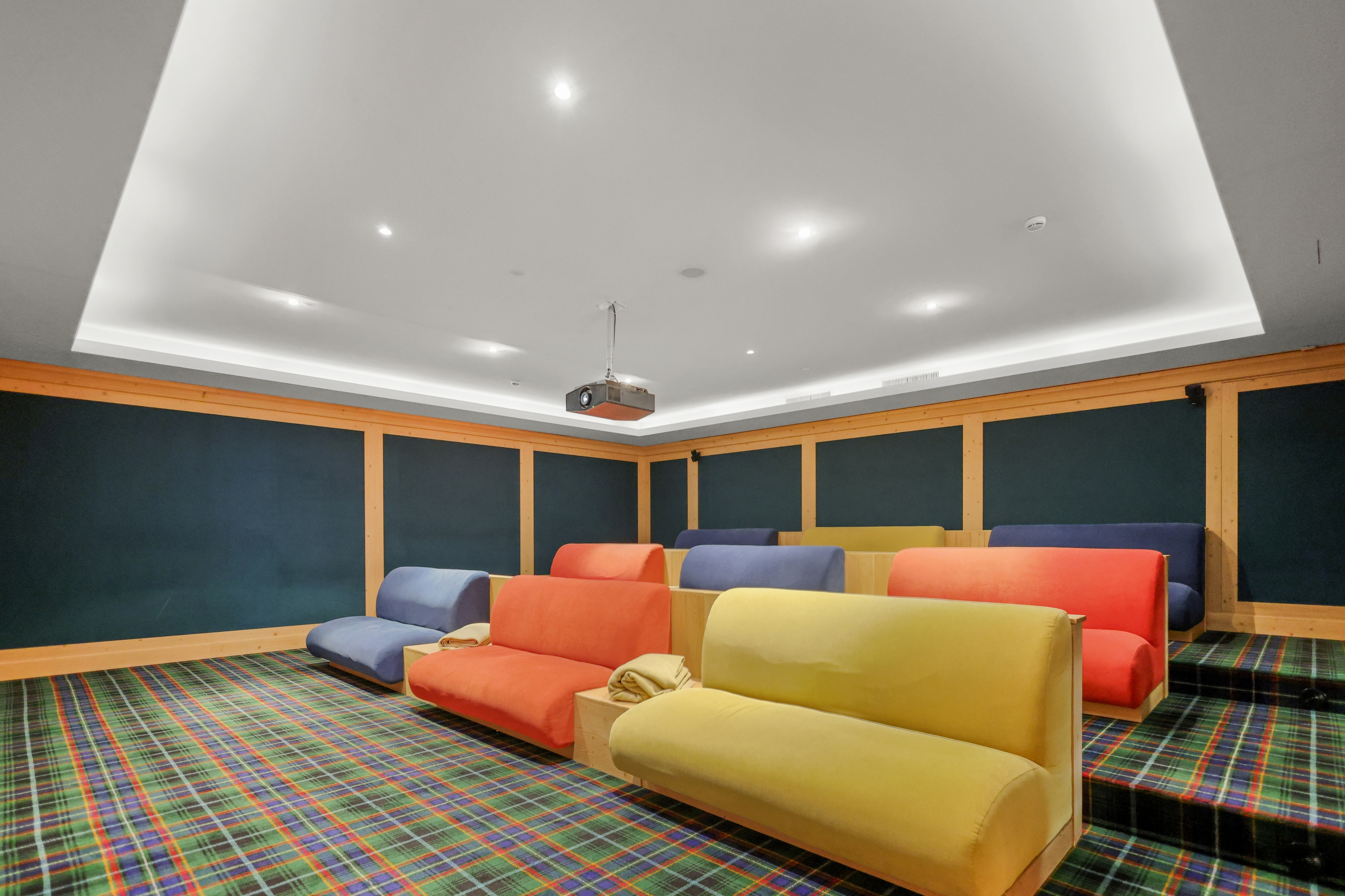 Kinosaal Hotel Chalet Royalp Villars-sur-Ollon