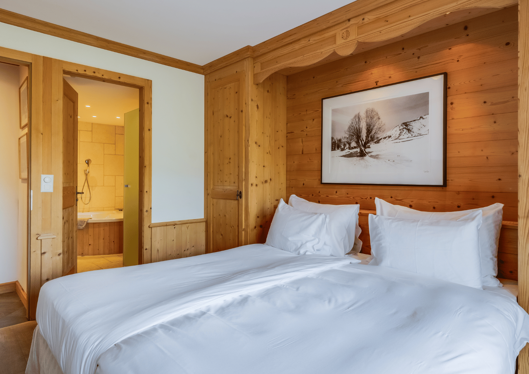 Chambre de la résidence Junior Hôtel Chalet Royalp Villars-sur-Ollon