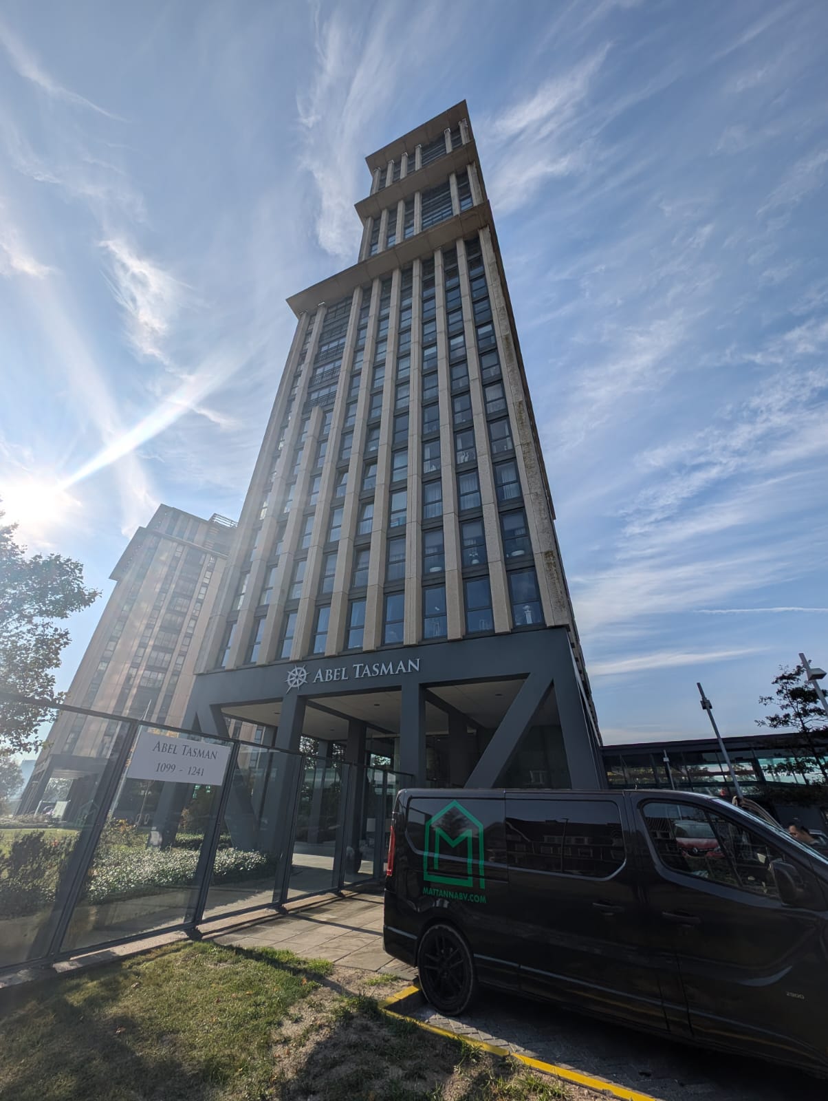 Abel Tasmantoren in Maassluis, VvE-complex waar Mattanna het schoonmaakonderhoud verzorgt