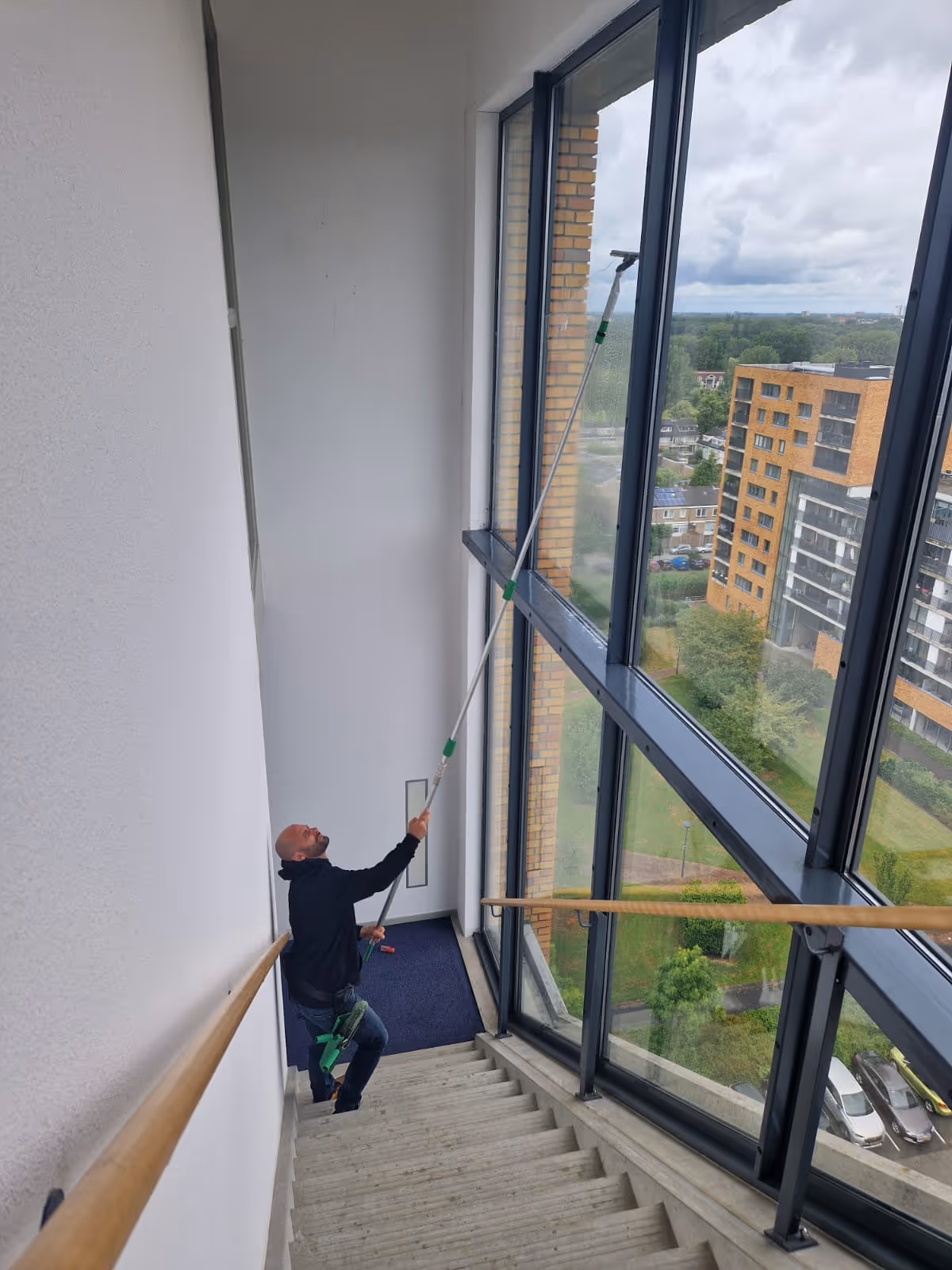 Schoonmaakonderhoud van de algemene ruimten van een VvE-complex door Mattanna