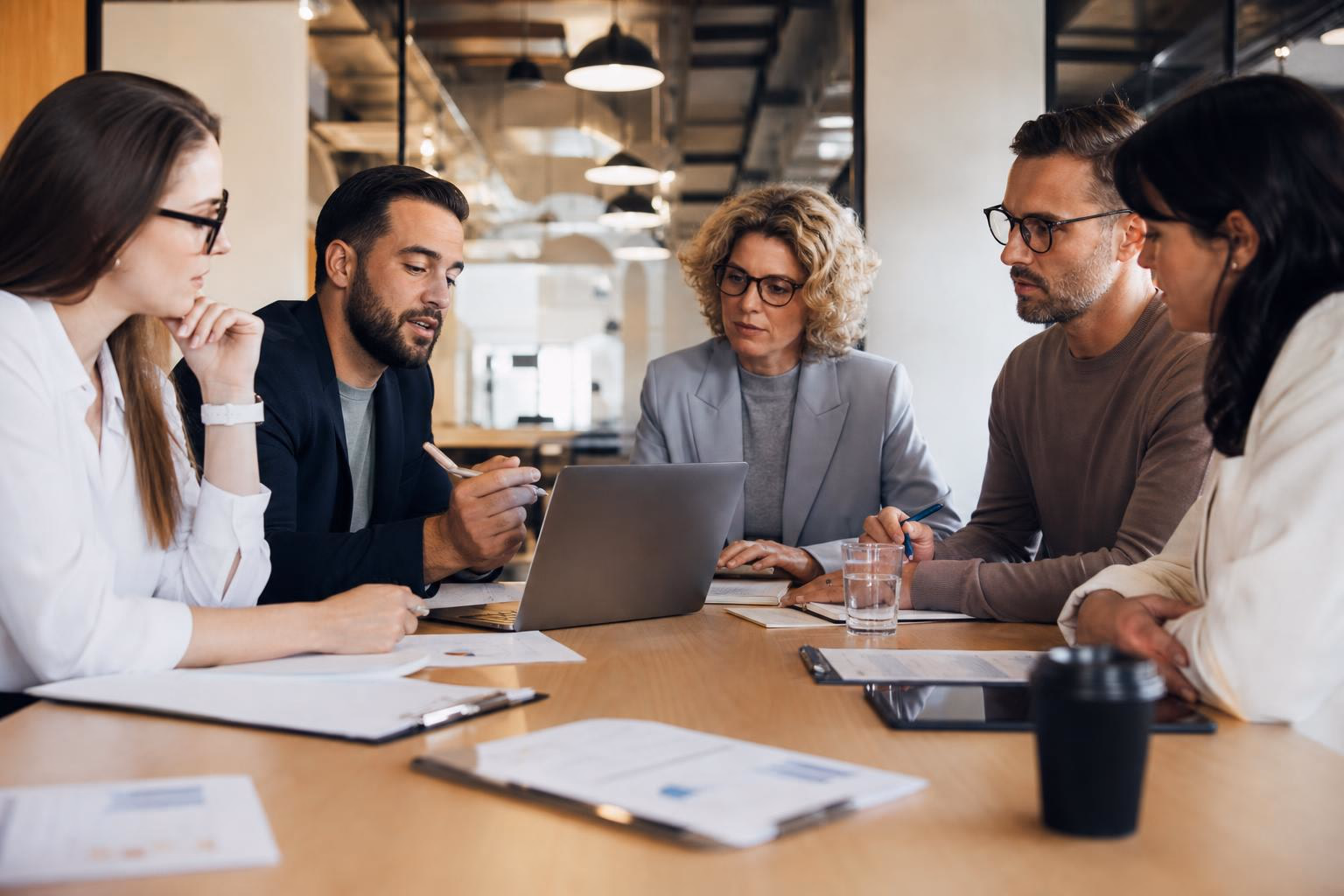 Software Procurement Process: 9 Steps, Best Practices (2026)