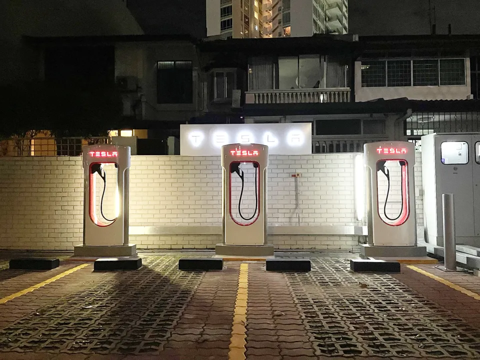 Tesla Superchargers, Katong