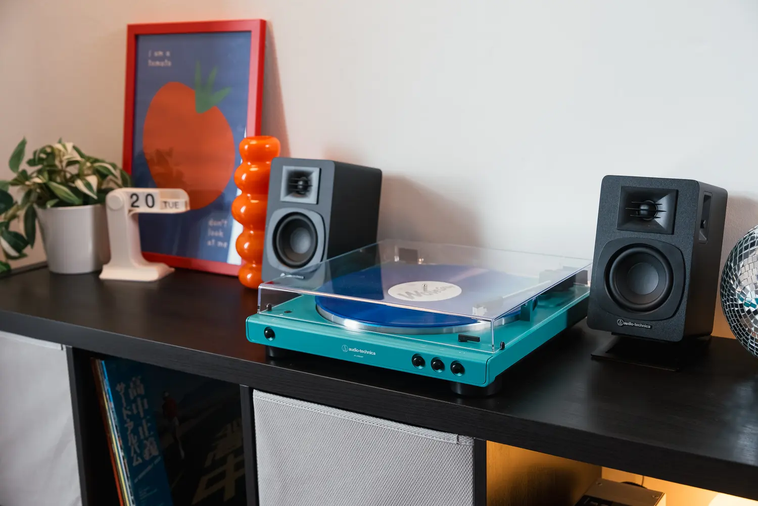 Audio-Technica släpper AT-LP60XBT i blågröna Teal