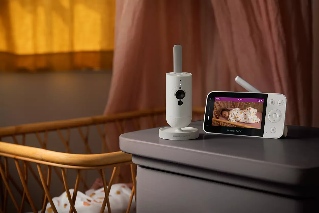 Philips Avent Connected SCD921/26 – babyvakt med kamera och föräldraenhet i ett barnrum