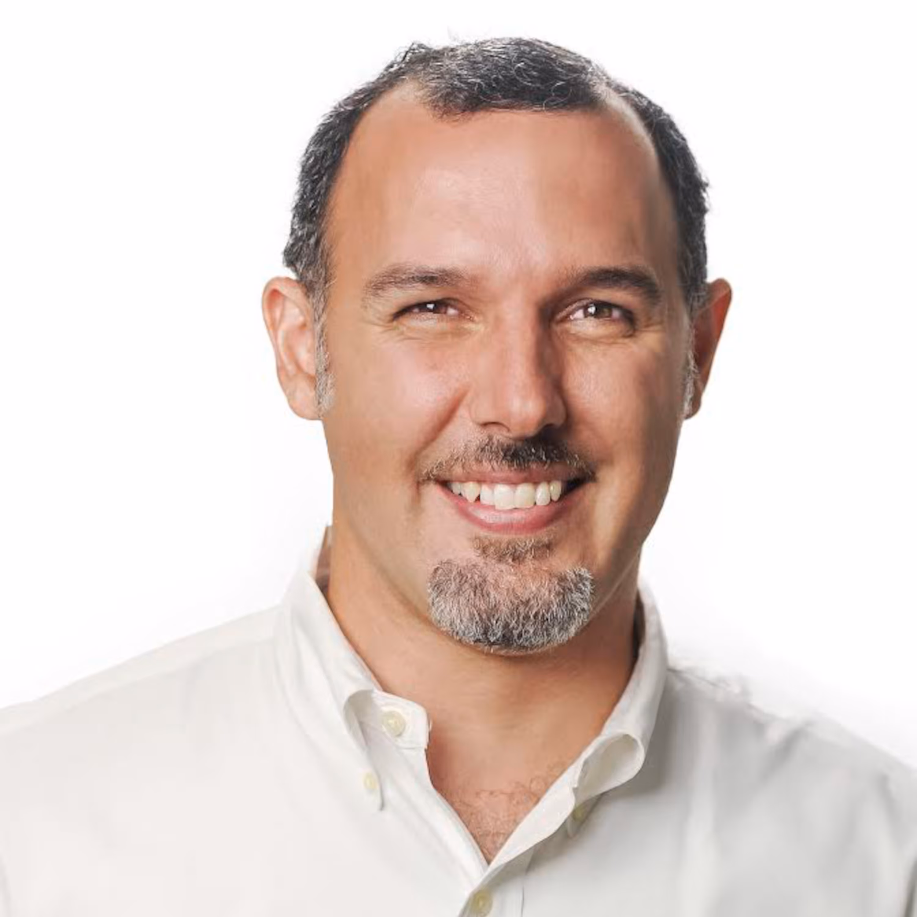 Santi Subotovsky Headshot