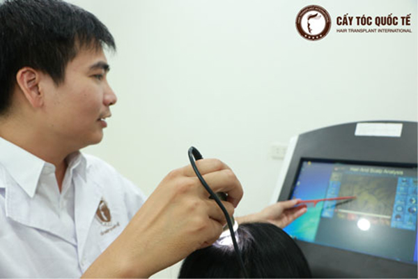 Tóc mỏng do di truyền