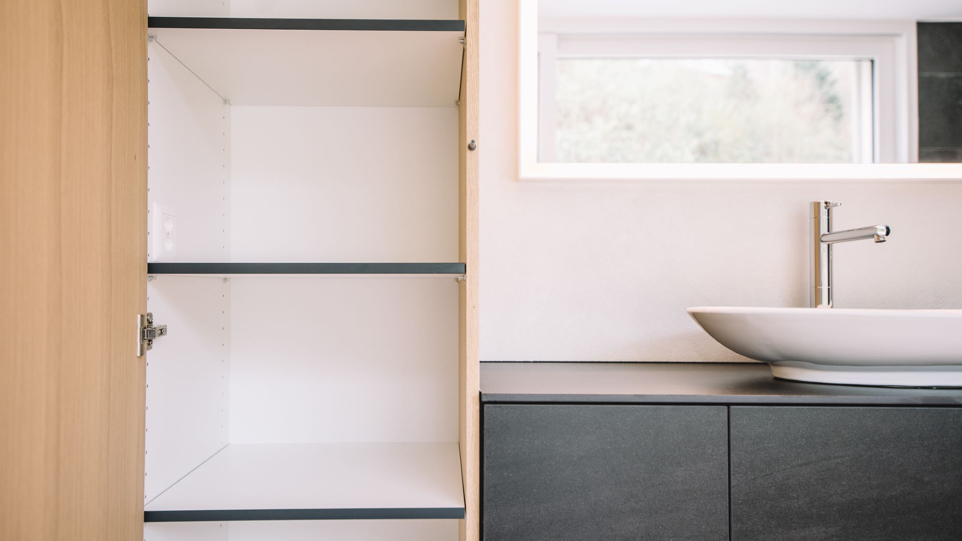 Edles modernes Badezimmer