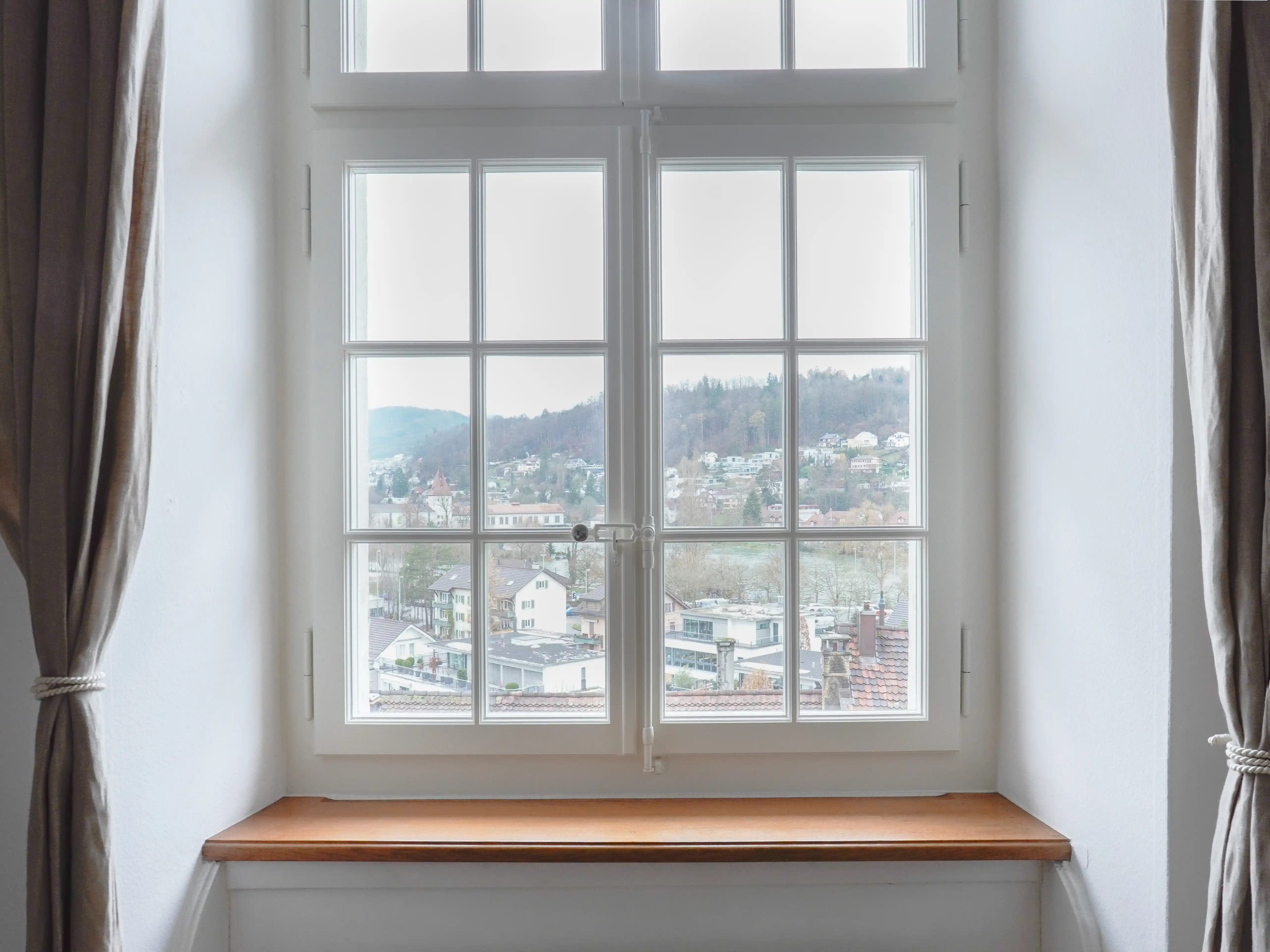 Ertüchtigte Fenster an Pfarrhaus in Aarau