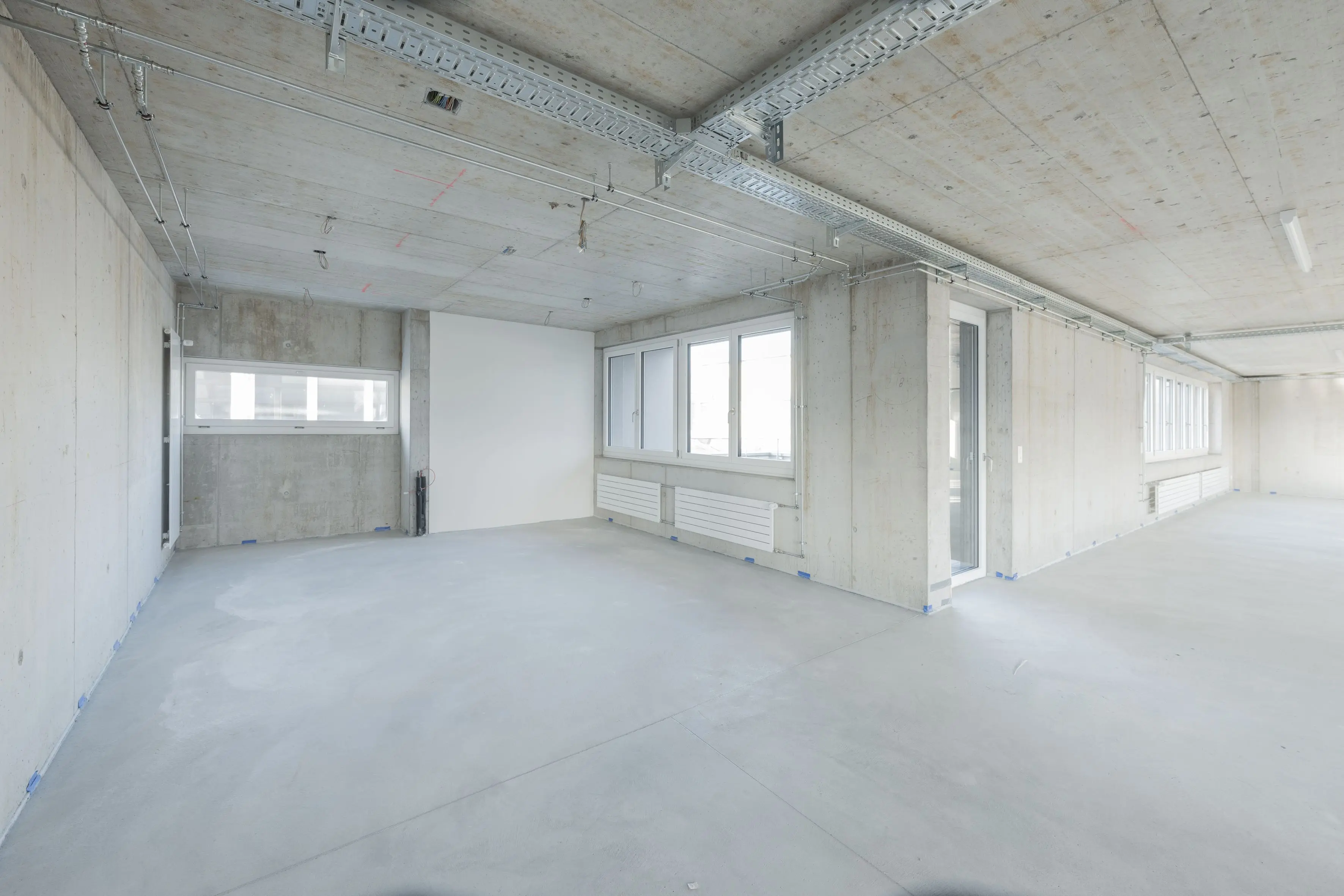 neue Holzmetallfenster