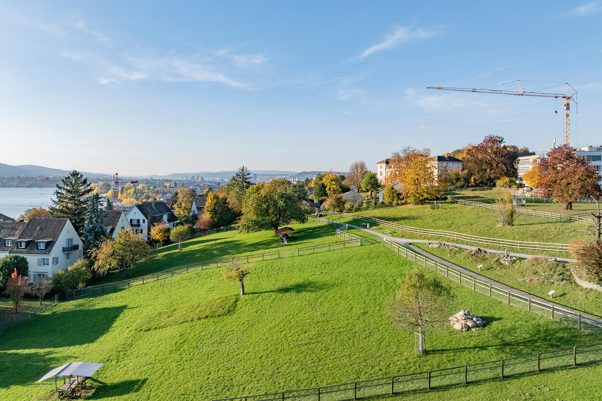 Der Hang bleibt offen und wird für die Öffentlichkeit zugänglicher.