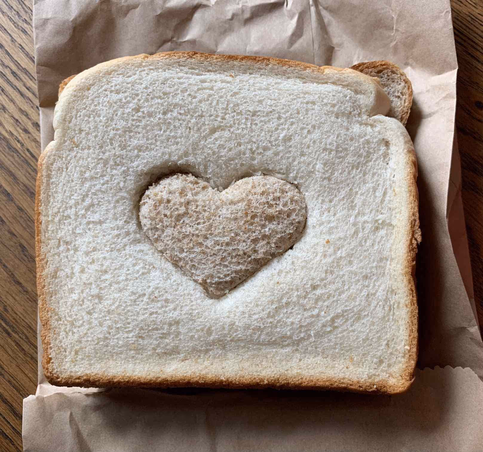bread with heart