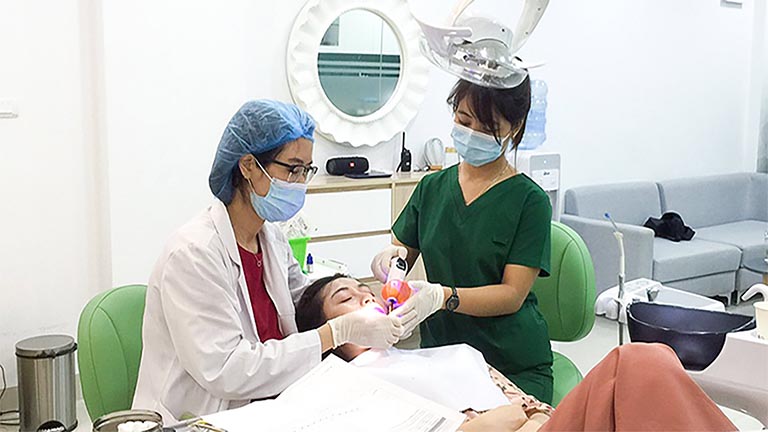 nha khoa cấy ghép implant tại hà nội