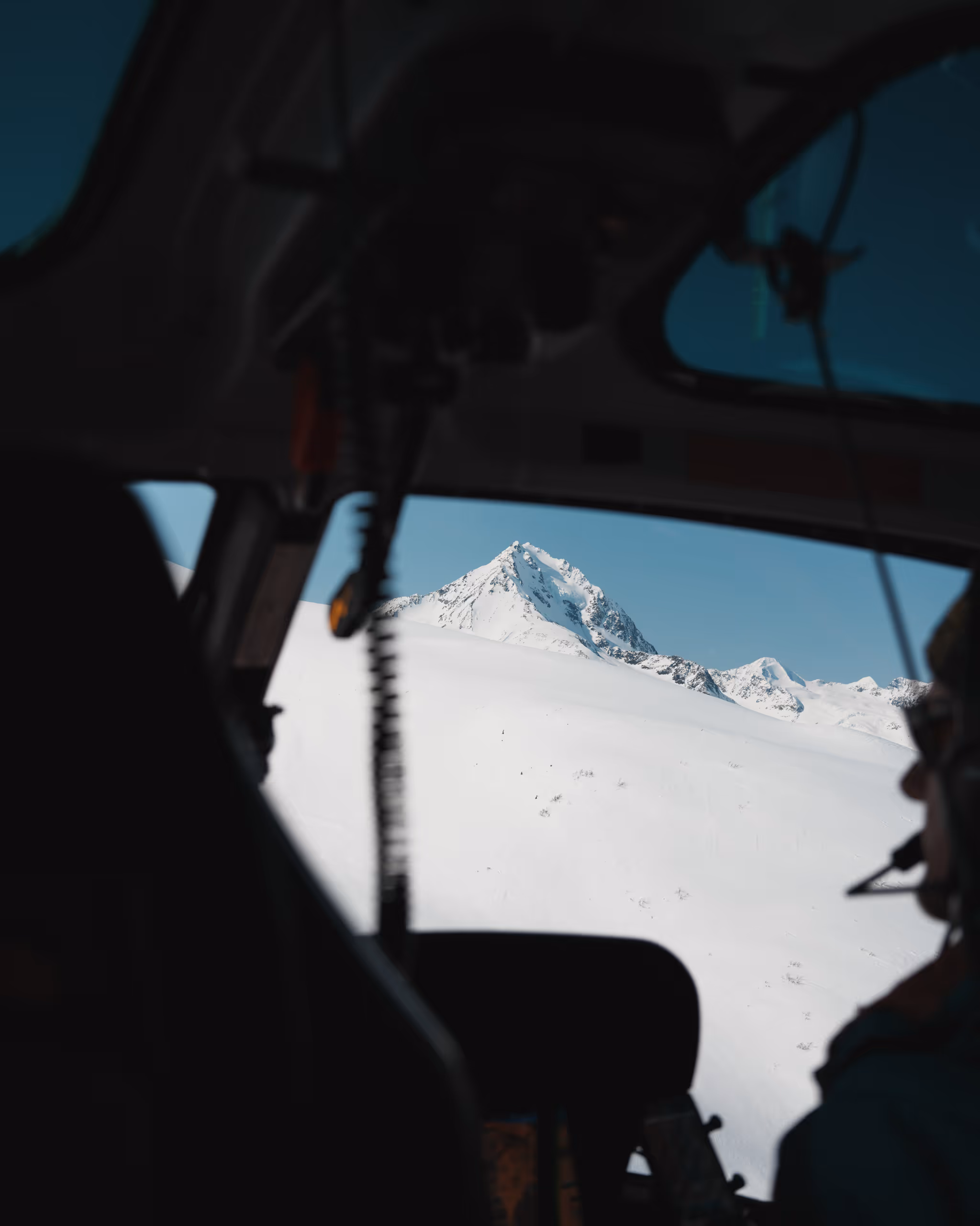 BAFTA nominated Timothy Myers ACS is a prominent Los Angeles based documentary, news, and commercial director of photography, Walkley Excellence in Journalism awardee, and Australian Cinematographers Society Golden Tripod winner.