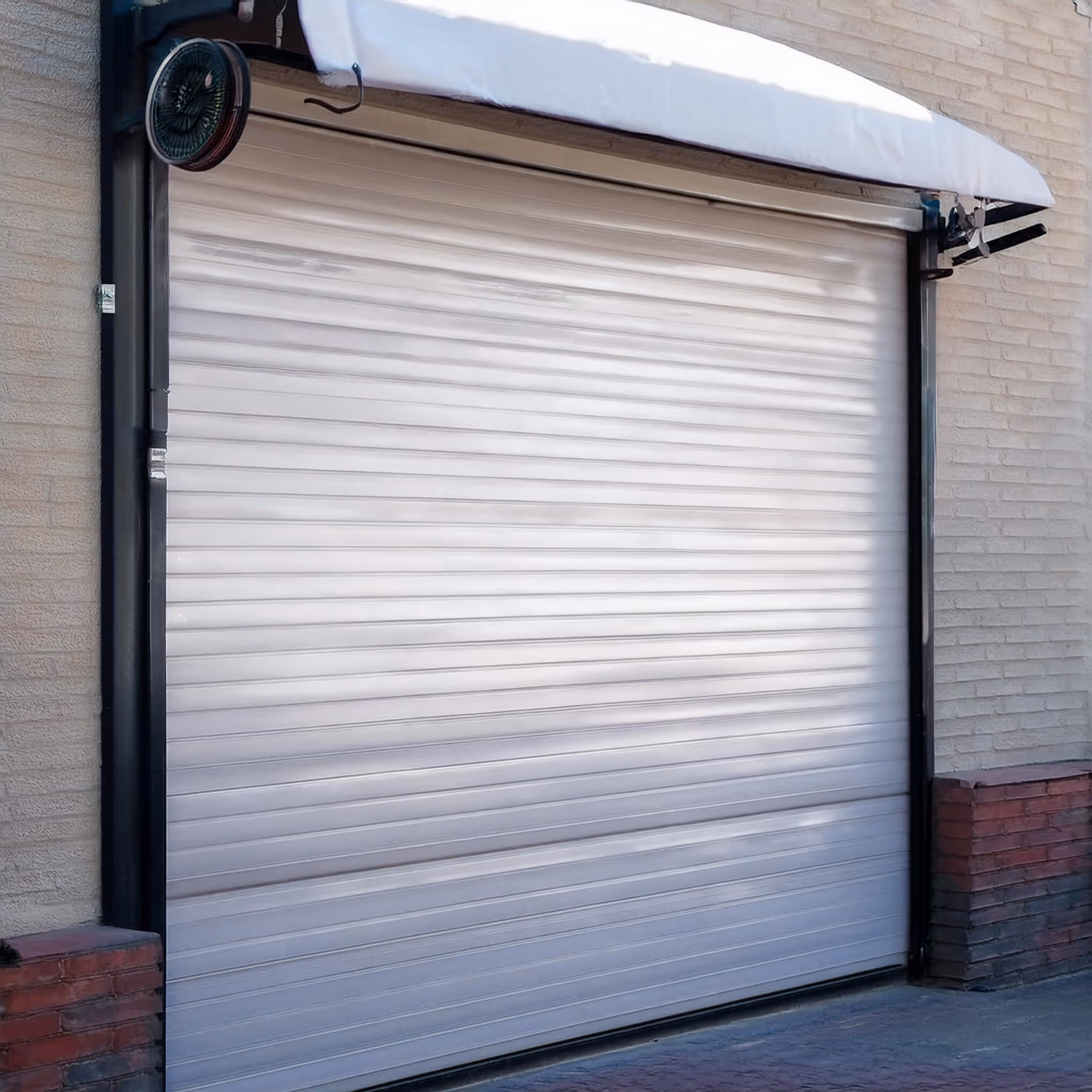 Efficient Roll Up Garage Door Installation for Modern Homes