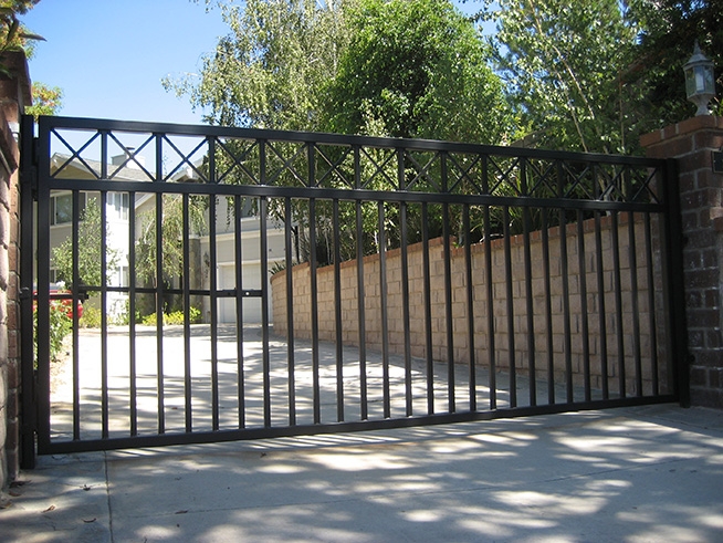 Emergency garage repair services