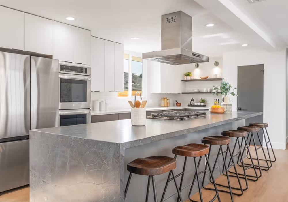 6646 Bedford Ave