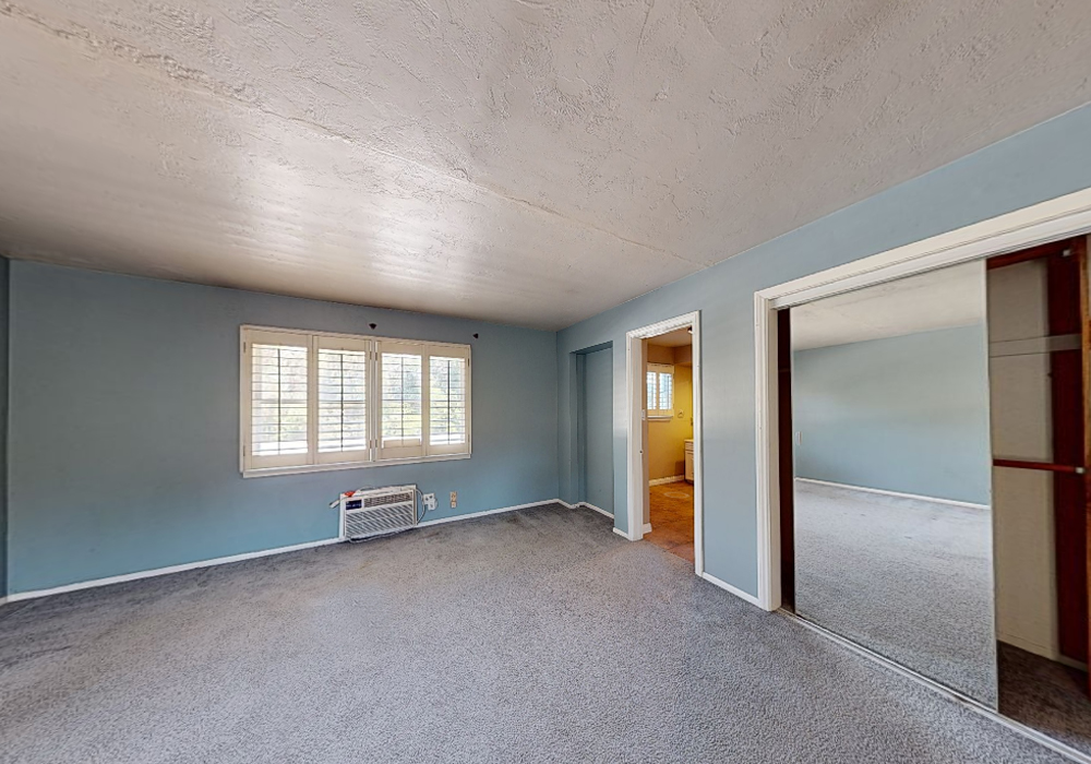 4944 Cahuenga Blvd 