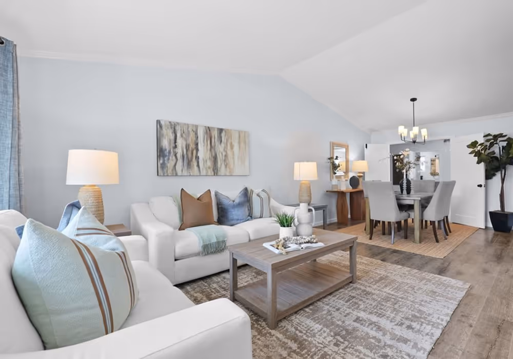 25801 Chapel Hill Dr Lake Forest, CA