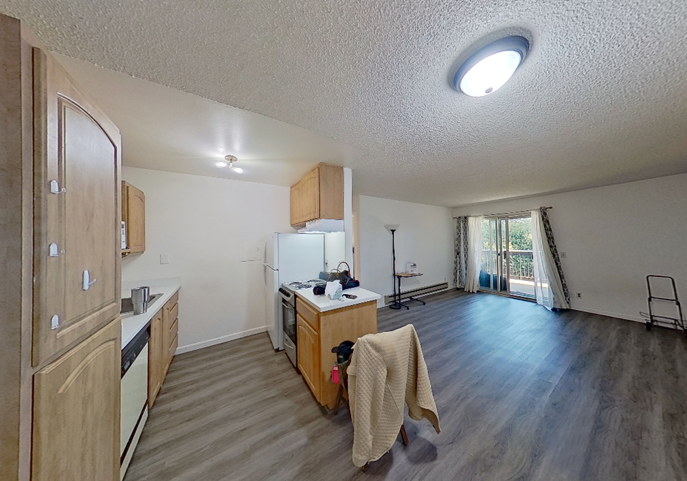 1126 Cherry Ave Apt 105