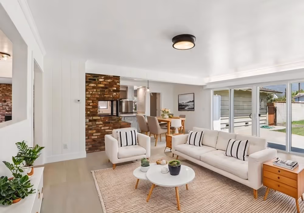 705 E Foothill Blvd