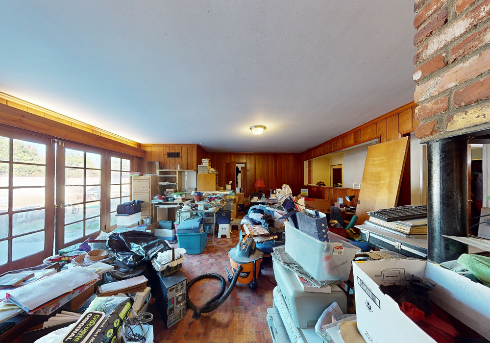 705 E Foothill Blvd 