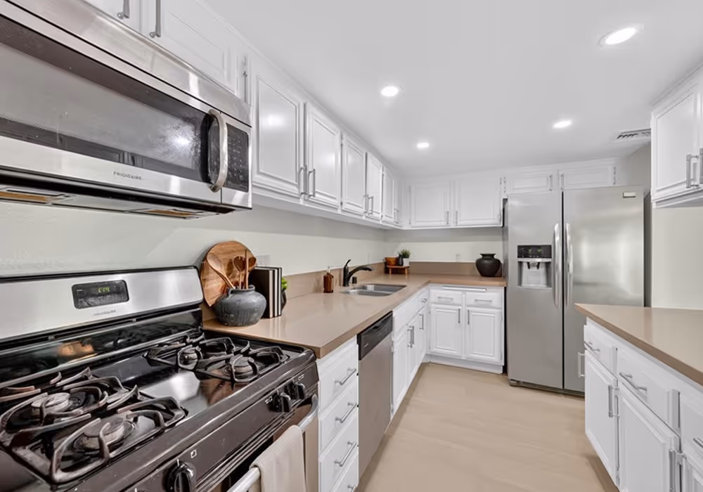 600 Central Ave Apt 334