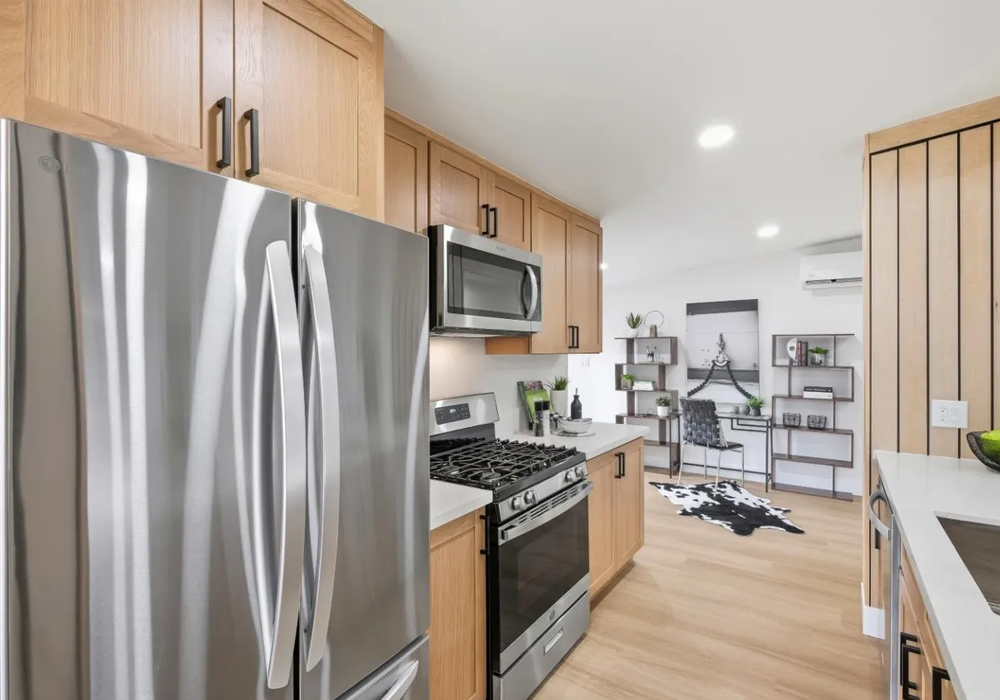 1449 Coronel Ave