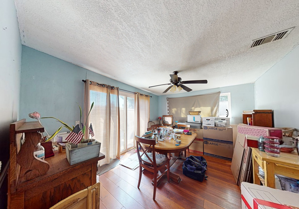 401 N Deerfield St