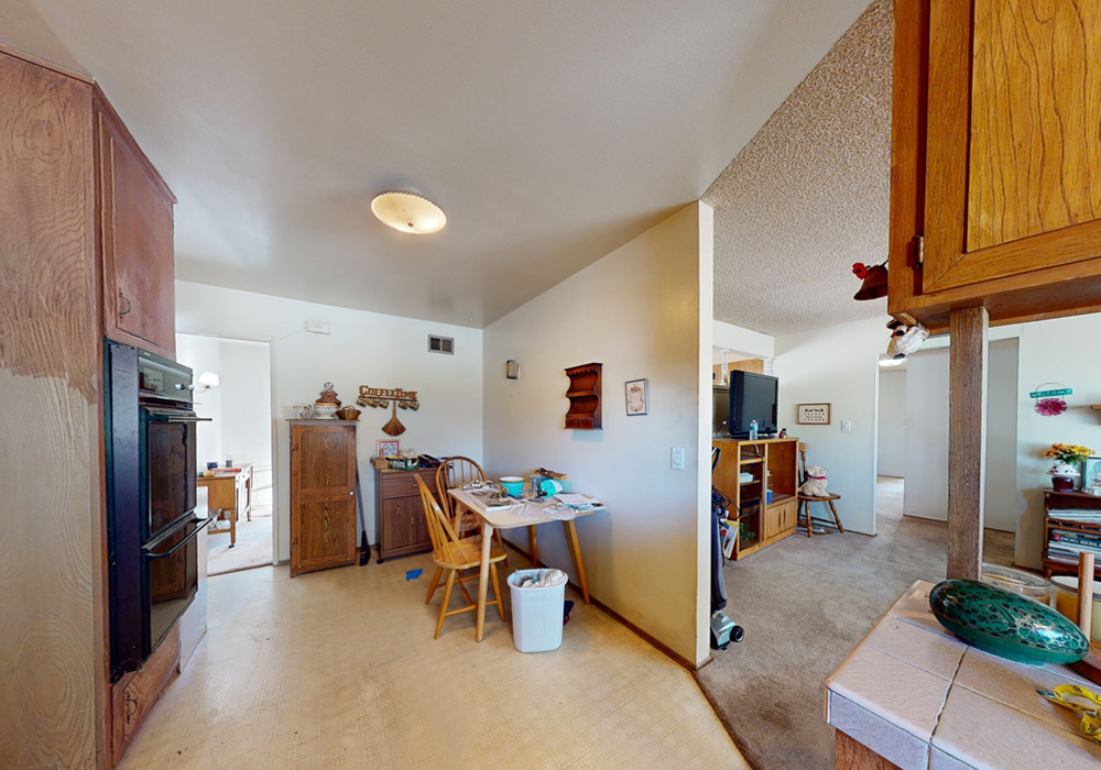192 Dorena Dr 