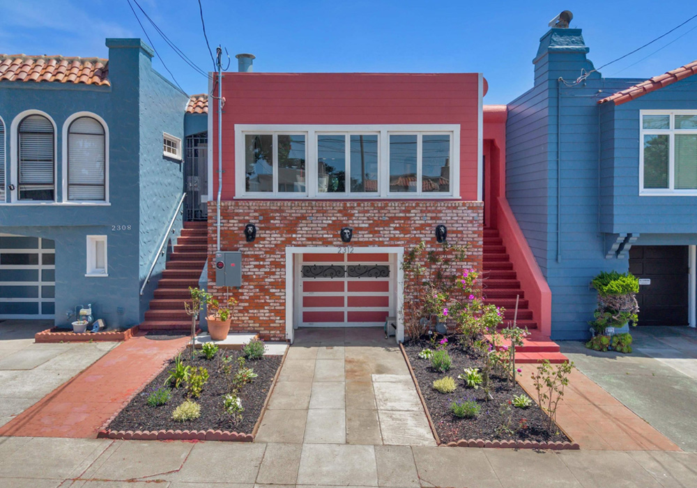 2312 35th Ave
