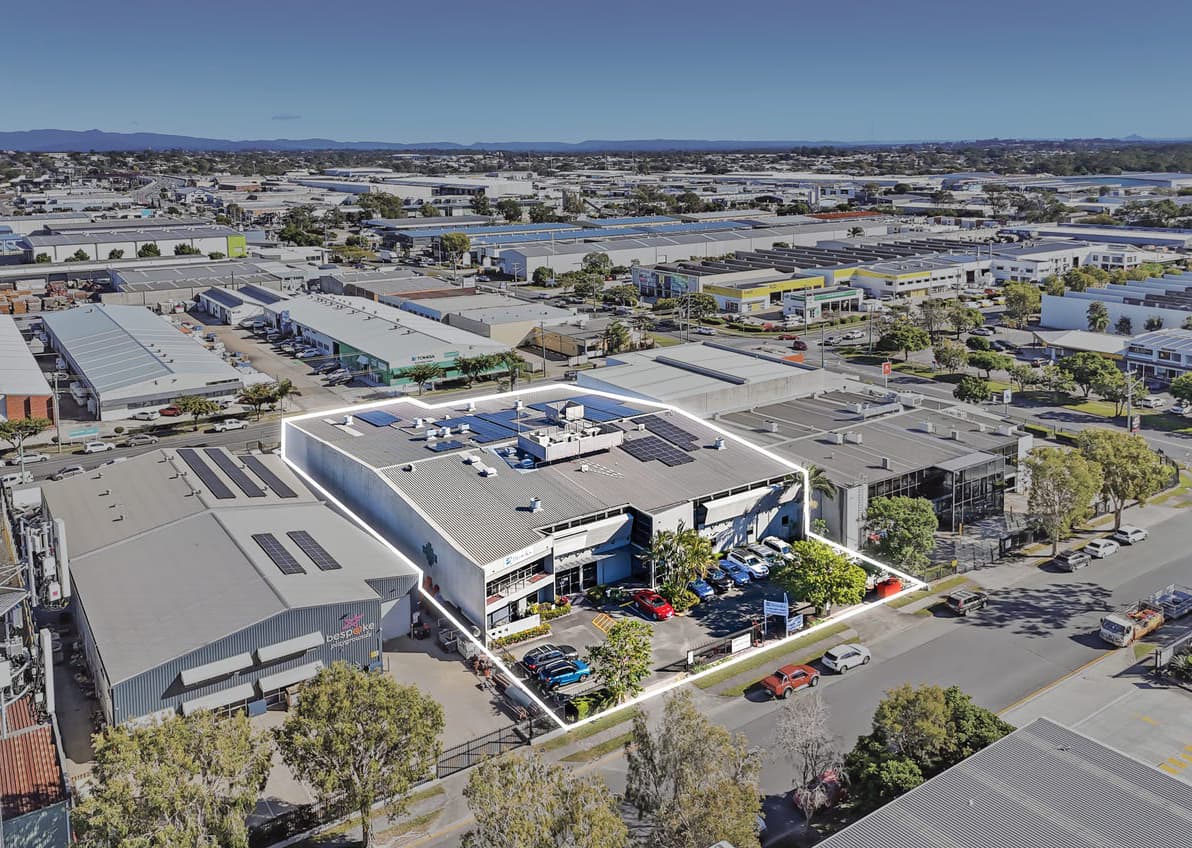 Blue-chip Brisbane TradeCoast 6% Industrial Investment aerial