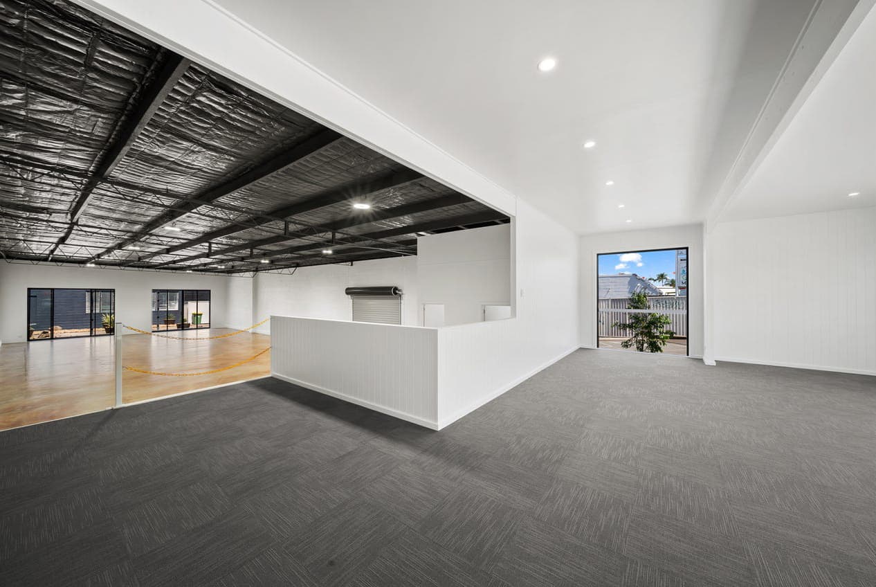 Prized Gold Coast High Exposure Mixed-Use Blue-Chip Asset with Development Upside office