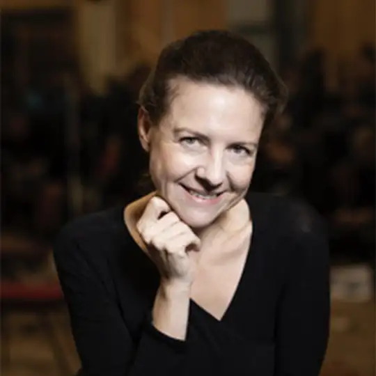 Amanda Lee Falkenberg Portrait