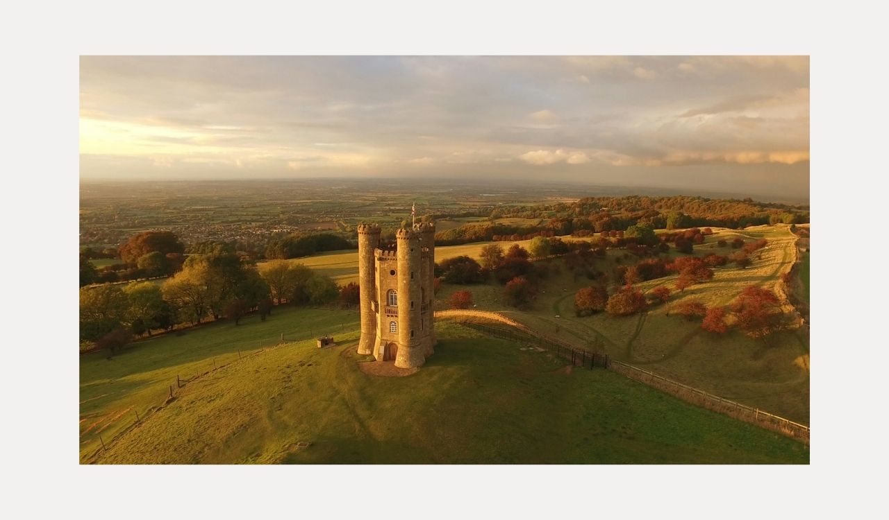 Autumn Walks in the Cotswolds: Golden Trails Through Timeless Countryside