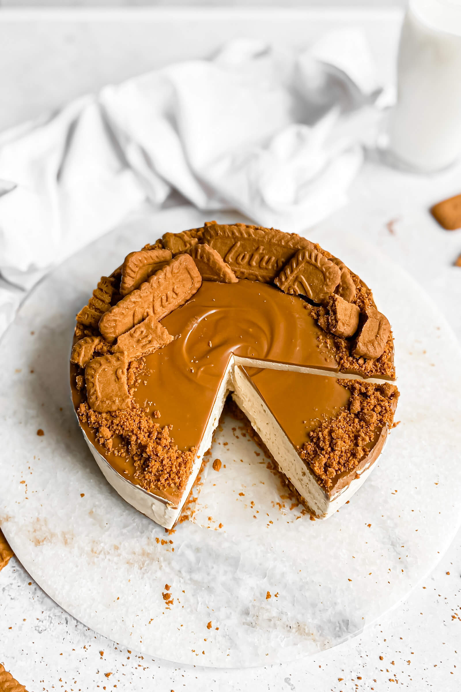 No-Bake Lotus Biscoff Cheesecake