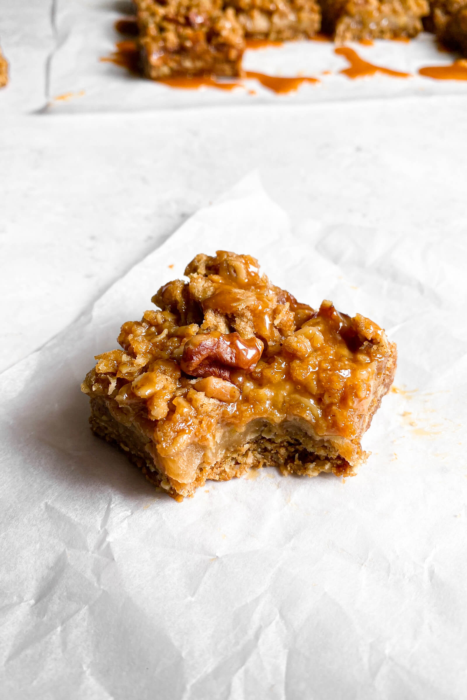 Salted Caramel Apple Oat Crumble Bars