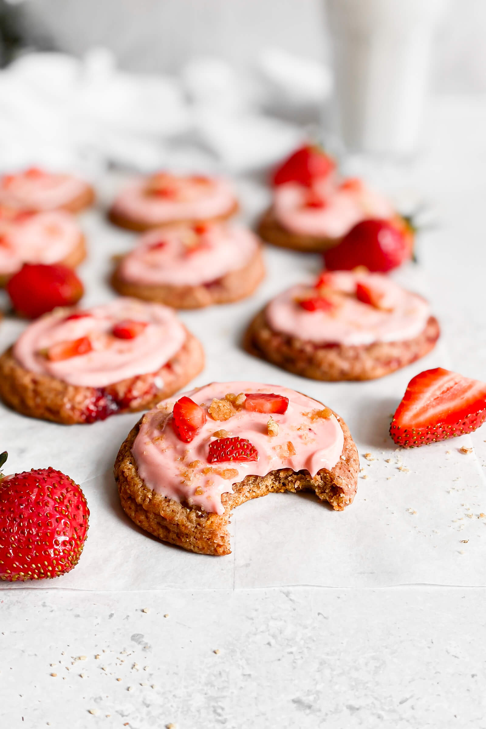 Strawberry Cheesecake Cookies