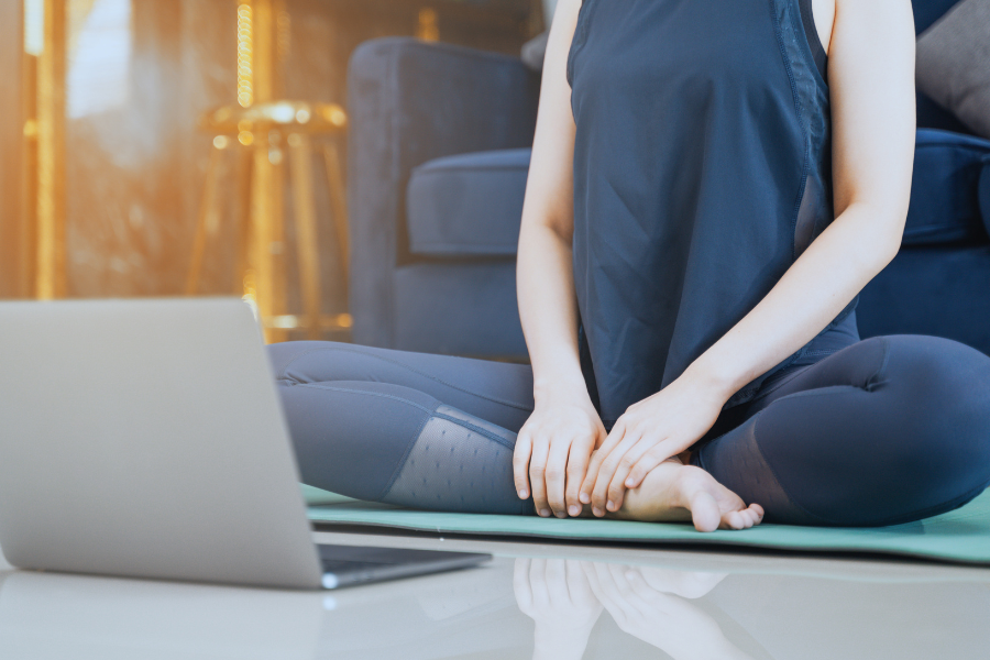 Mind-Body Therapy vs Functional Medicine for Chronic Pain