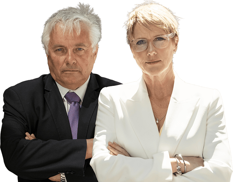 Photo of former independent politicians Zoe Daniel and Rex Patrick for their Federal High Court Challenge on electoral reforms