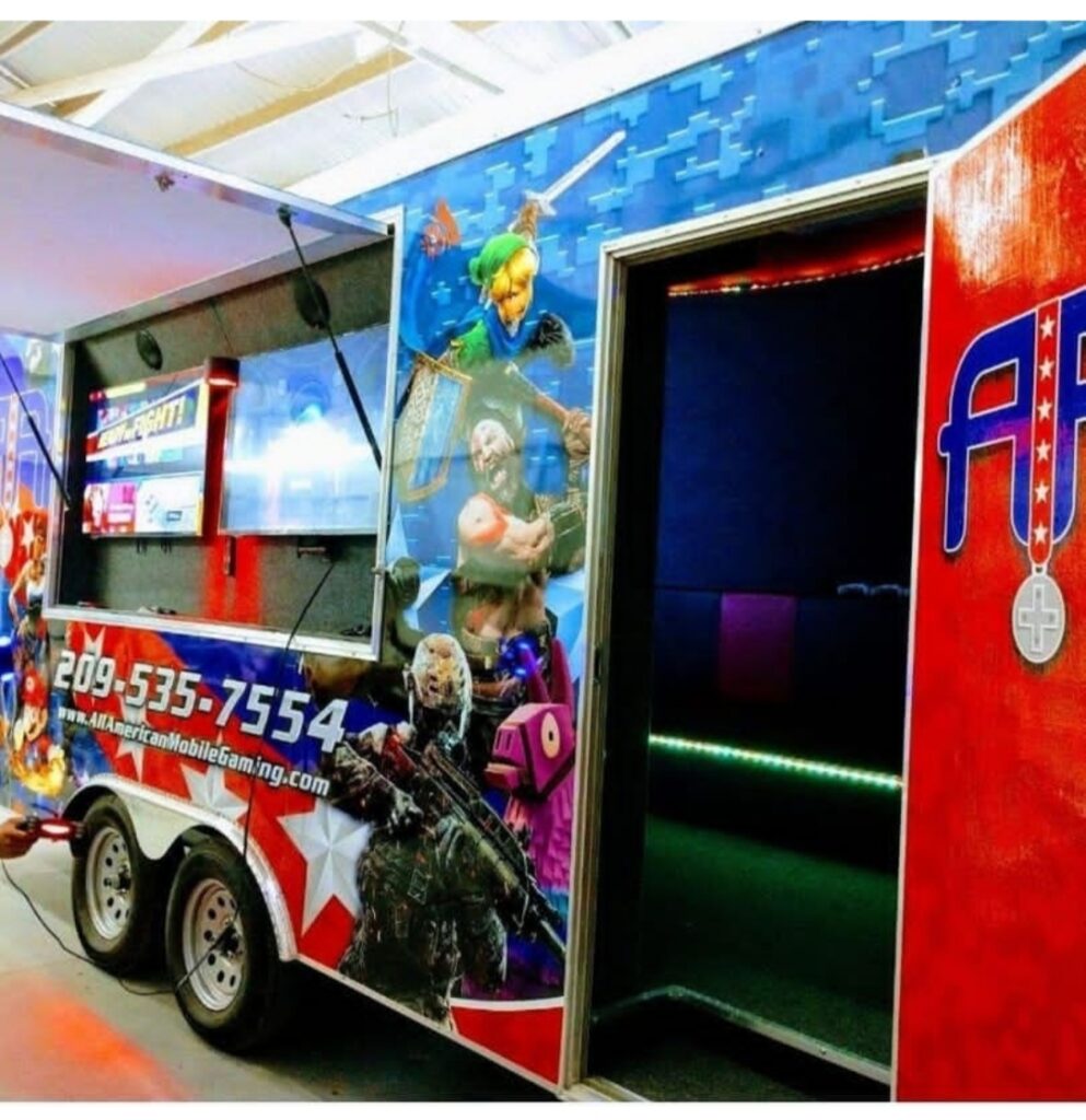 Truck Photo 4