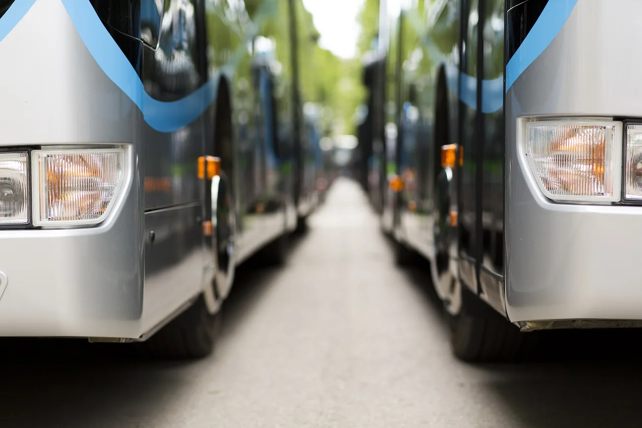 7 Best Chicago Charter Bus Rental Companies