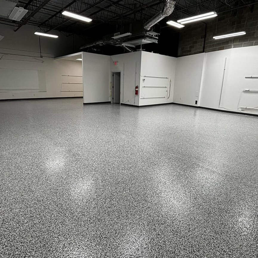 Automotive Detailing Shop With Epoxy Floors