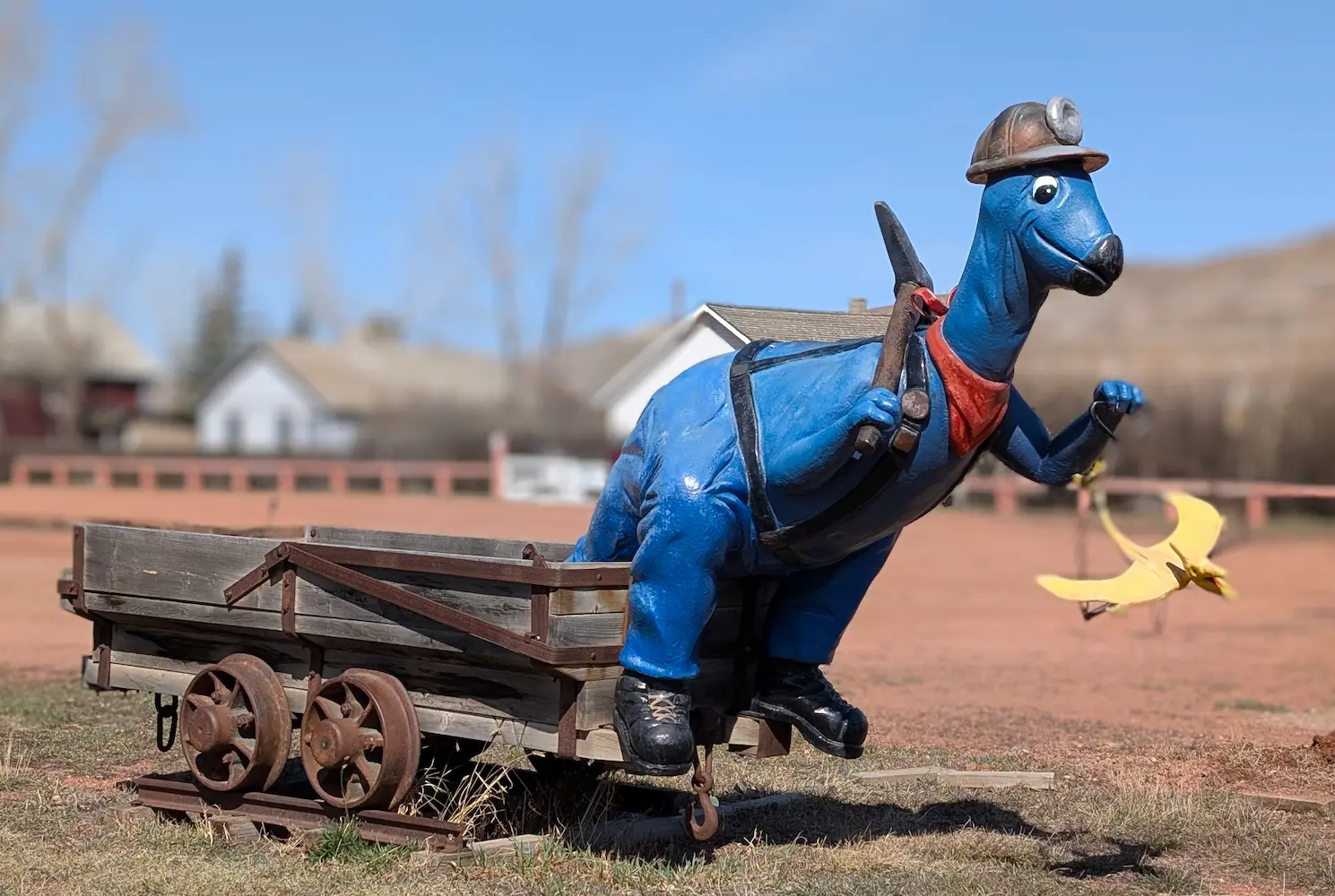 A image of a dinosaur statue Murray