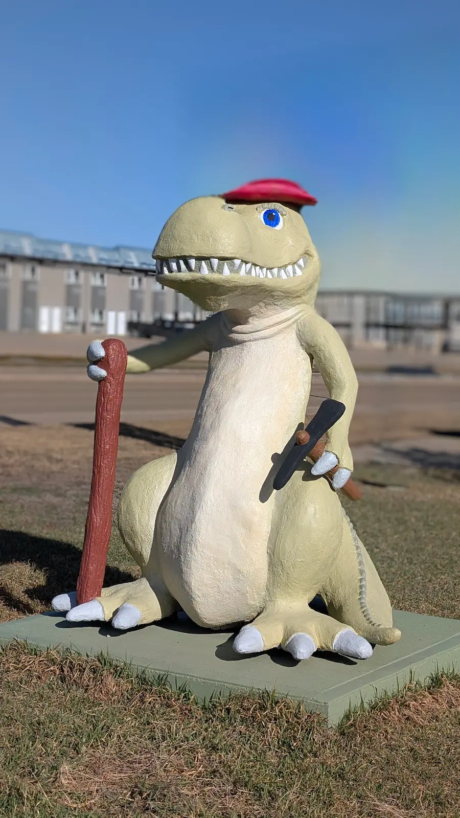 A image of a dinosaur statue Joe