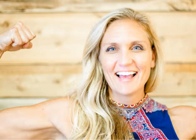 Photo of a lady flexing her arms at Tower Hill First Presbyterian Church
