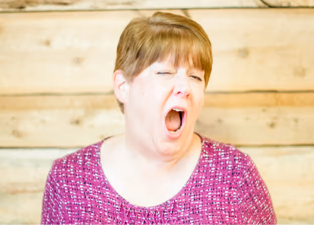 Photo of a lady with brunette hair and her mouth open at Tower Hill First Presbyterian Church